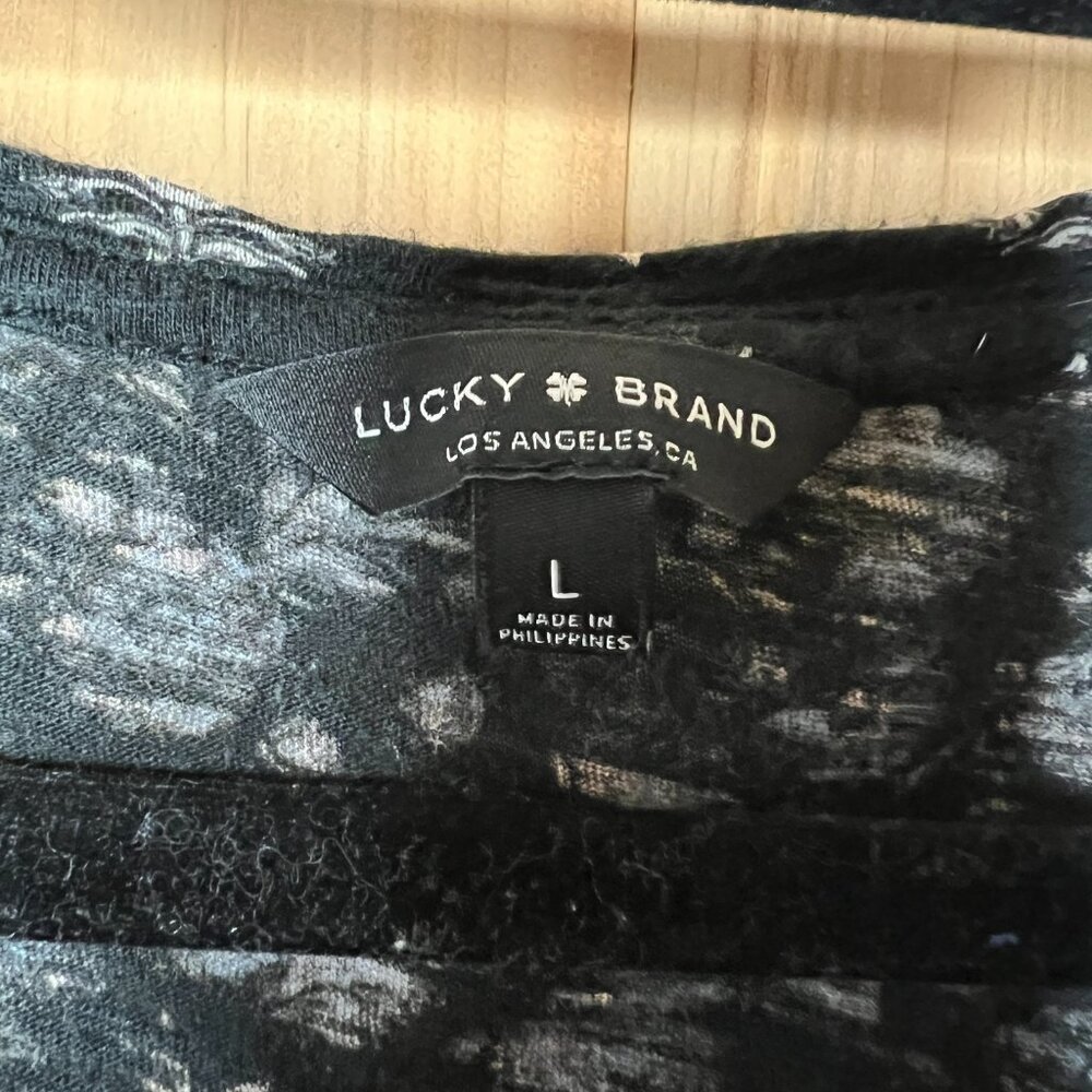 Lucky Brand Bundle Womens Large Black Navy Boho Tops Floral Embroidered‎ Print L - Picture 5 of 16